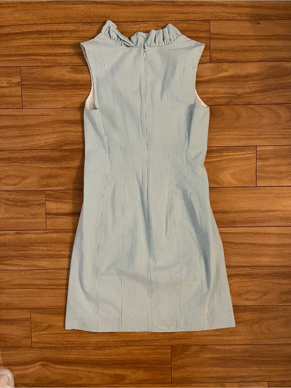 Lilly Pulitzer Light Blue Ruffled V-Neck Sleeveless Mini Dress - Picture 4 of 4